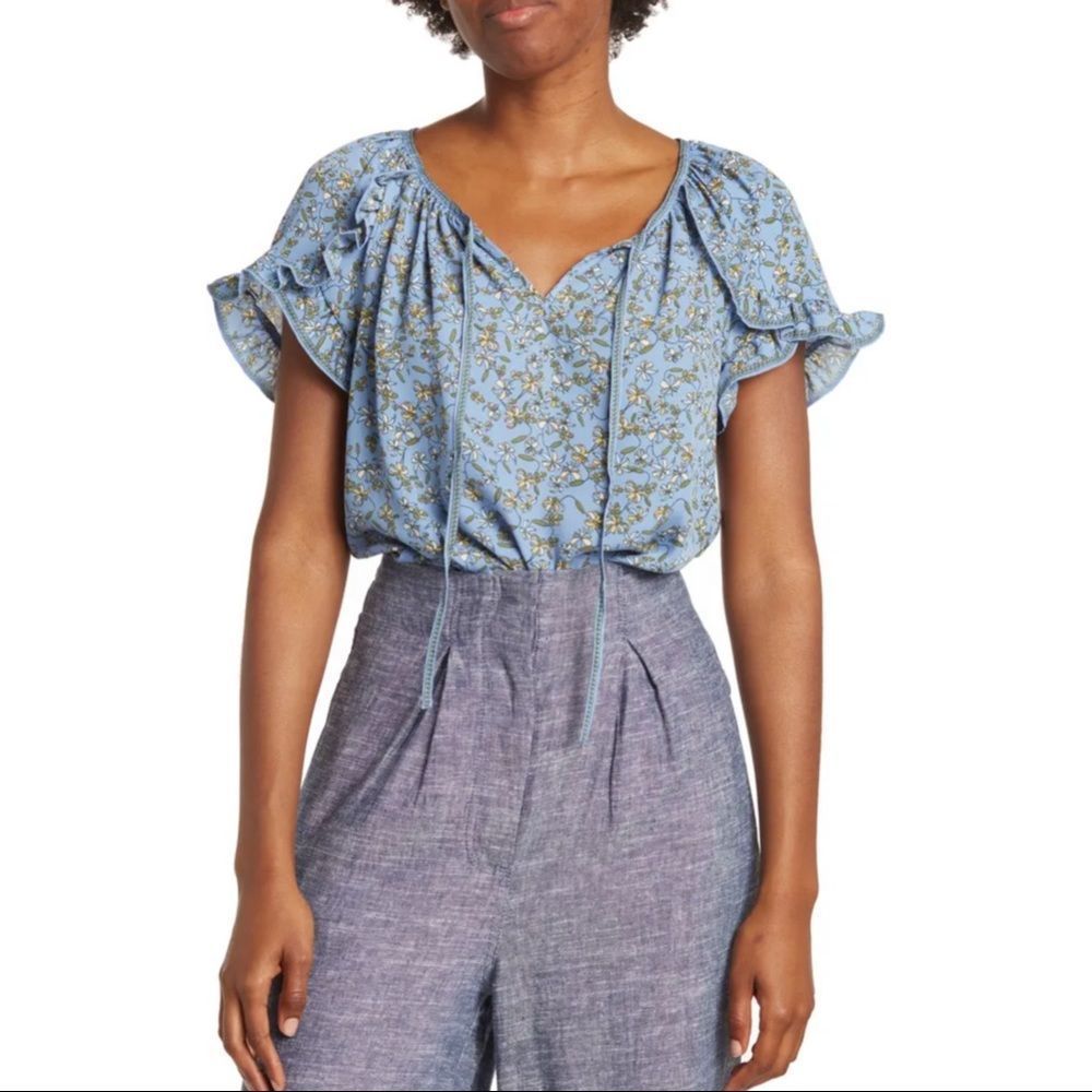 MAXSTUDIO Ruffle Tulip Sleeve Tie Front
